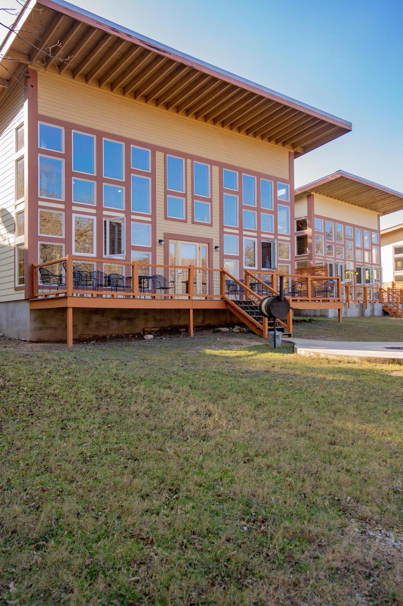 Seven Bluff Cabins Concan Exterior foto